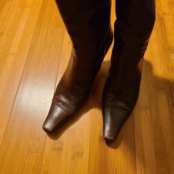 Stuart Weitzman boots - Picture 2 of 9